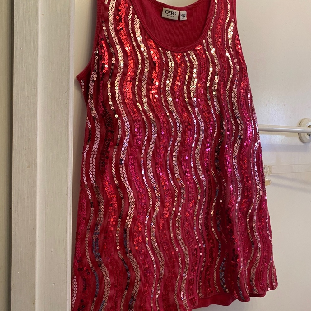 LADIES FANCY SLEEVELESS SHELL